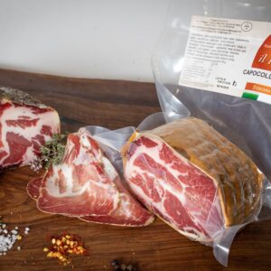 Capocollo di Suino Nostrano
Confezione da 400 gr. Sottovuoto